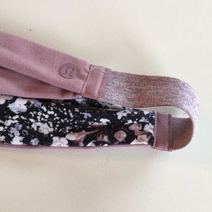 Lululemon Fringe Fighter headband